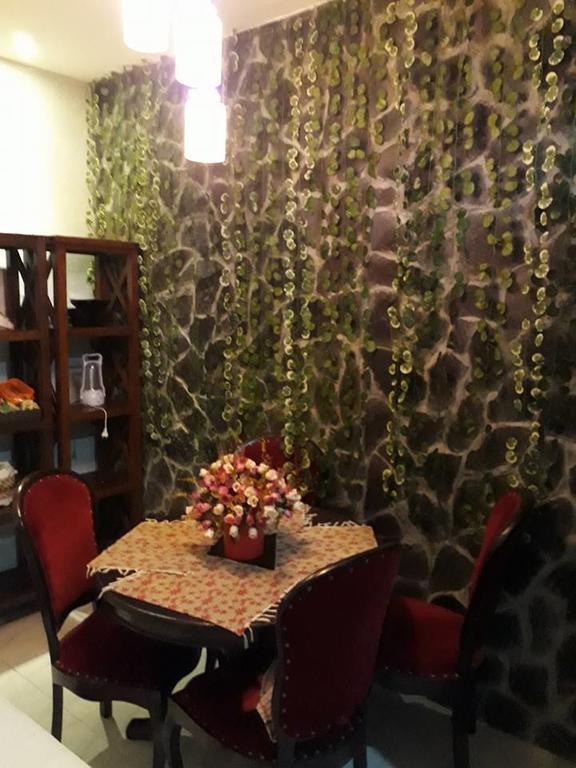 Renaya Griya Hotel Salakan Luaran gambar