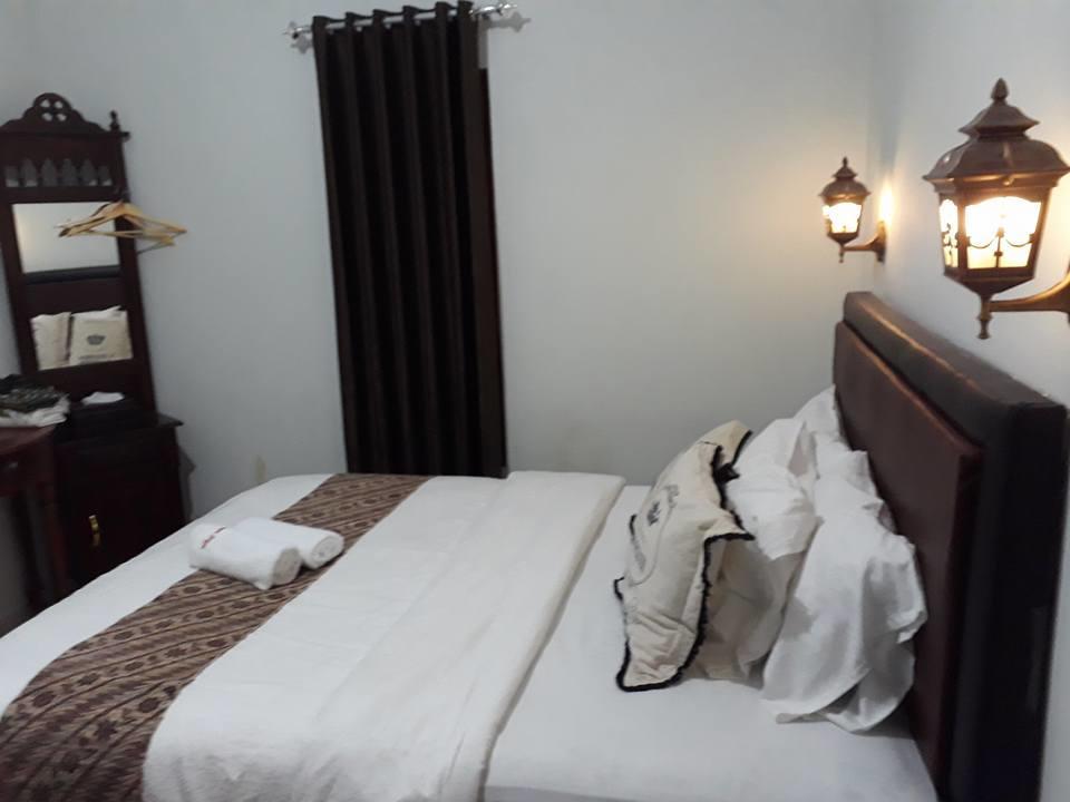 Renaya Griya Hotel Salakan Luaran gambar
